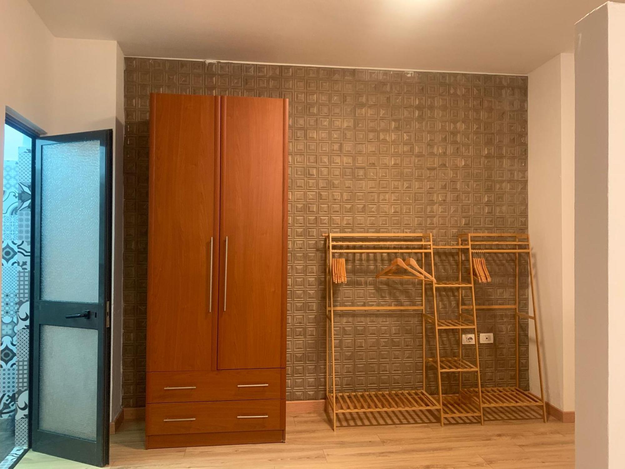 Essenza Tirane Tirana Exterior foto